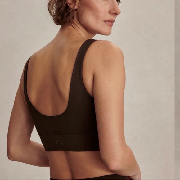 Women's Varley Soft Sports Bra - Picture 2 of 2